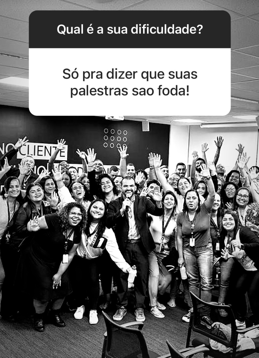 Público em palestra de Rodrigo Cachoeira